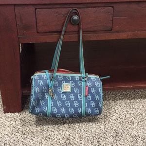 Dooney & Bourke